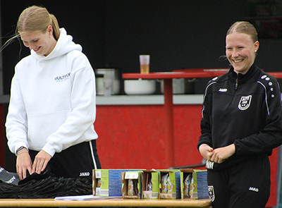 Jella und Nele 400 x 295